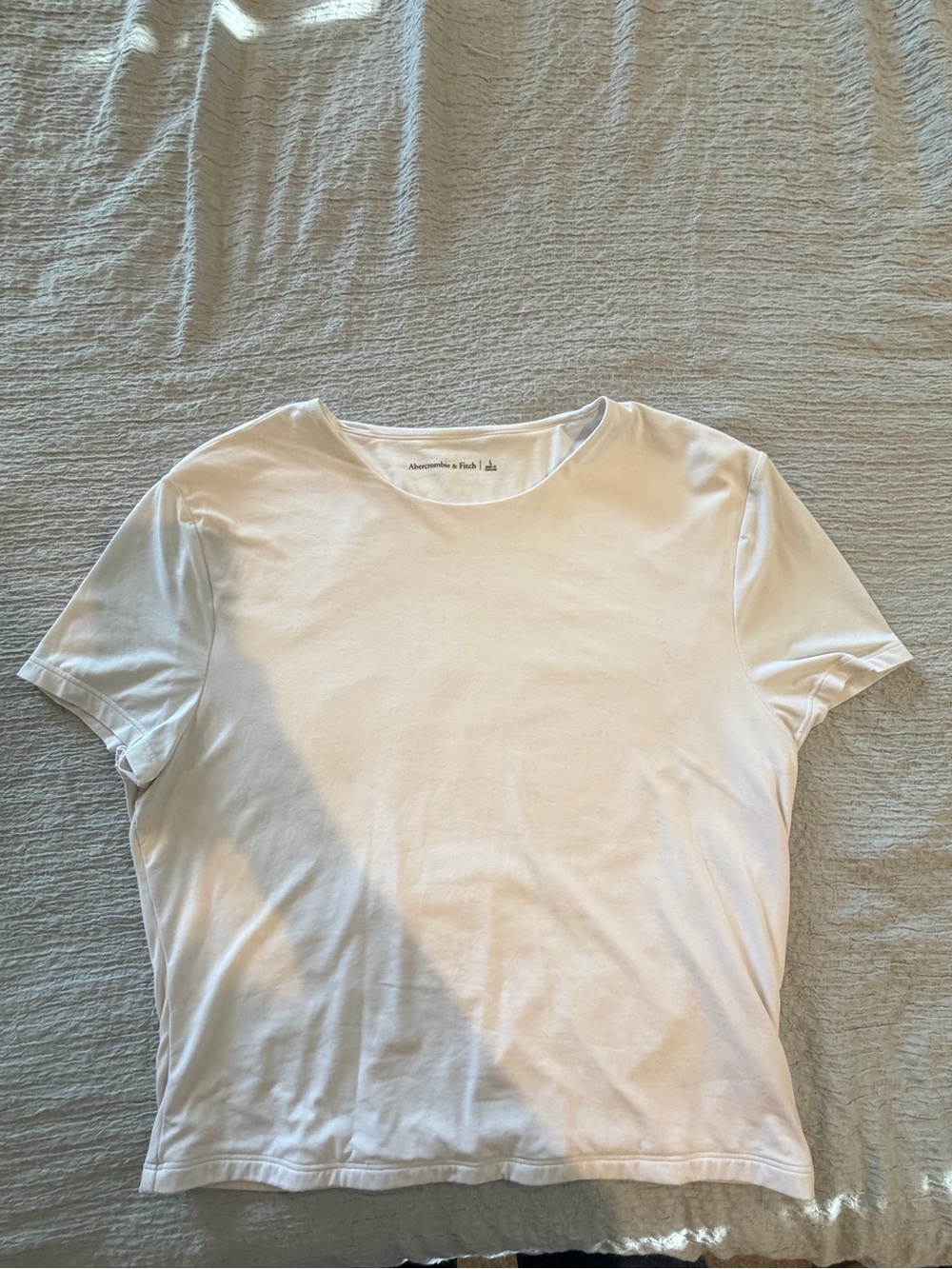 Abercrombie & Fitch Women’s White Short Sleeve Crew Tee